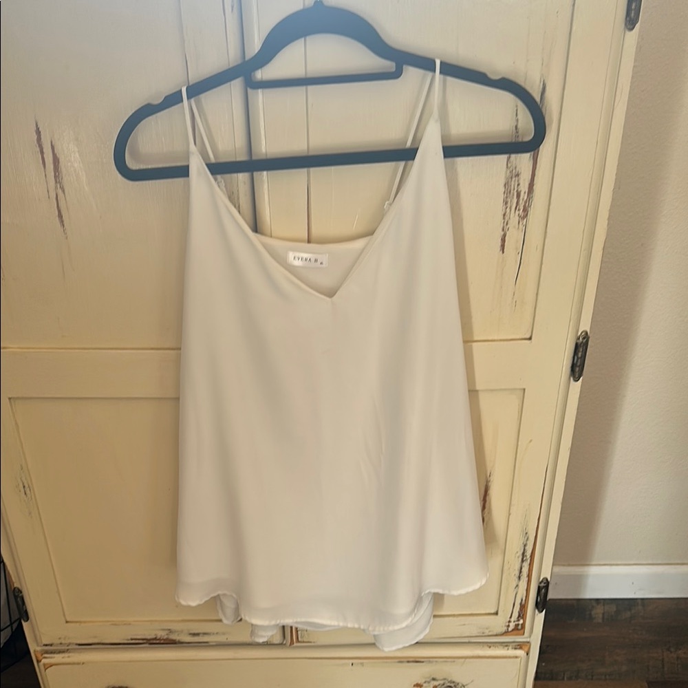 Forever 21 Cream V-Neck Camisole